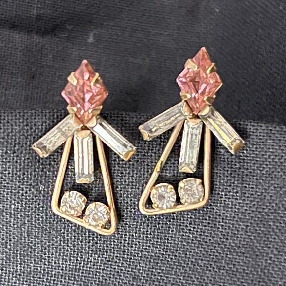 Vintage DeCurtis Earrings - Picture 6 of 7